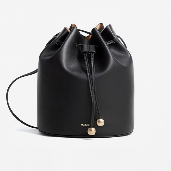 ๐ฅ๐ฅSOLD!๐ฅ๐ฅ Mango bucket bag - Picture 10 of 14